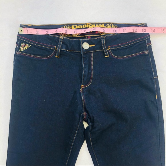 Desigual, Slim Fit Jeans, Size 26 - Picture 12 of 15